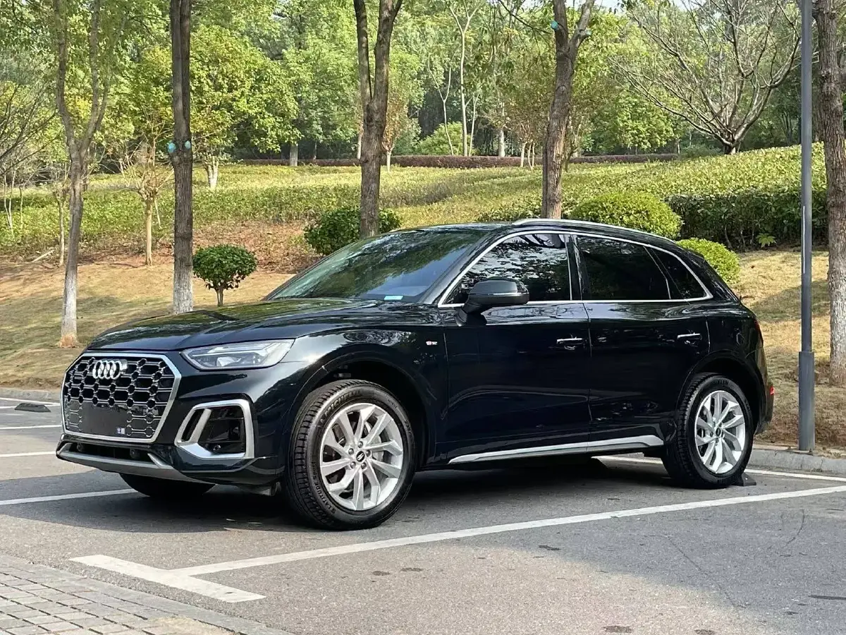 2022 Audi Q5L 2.0T 190HP L4 7DCT