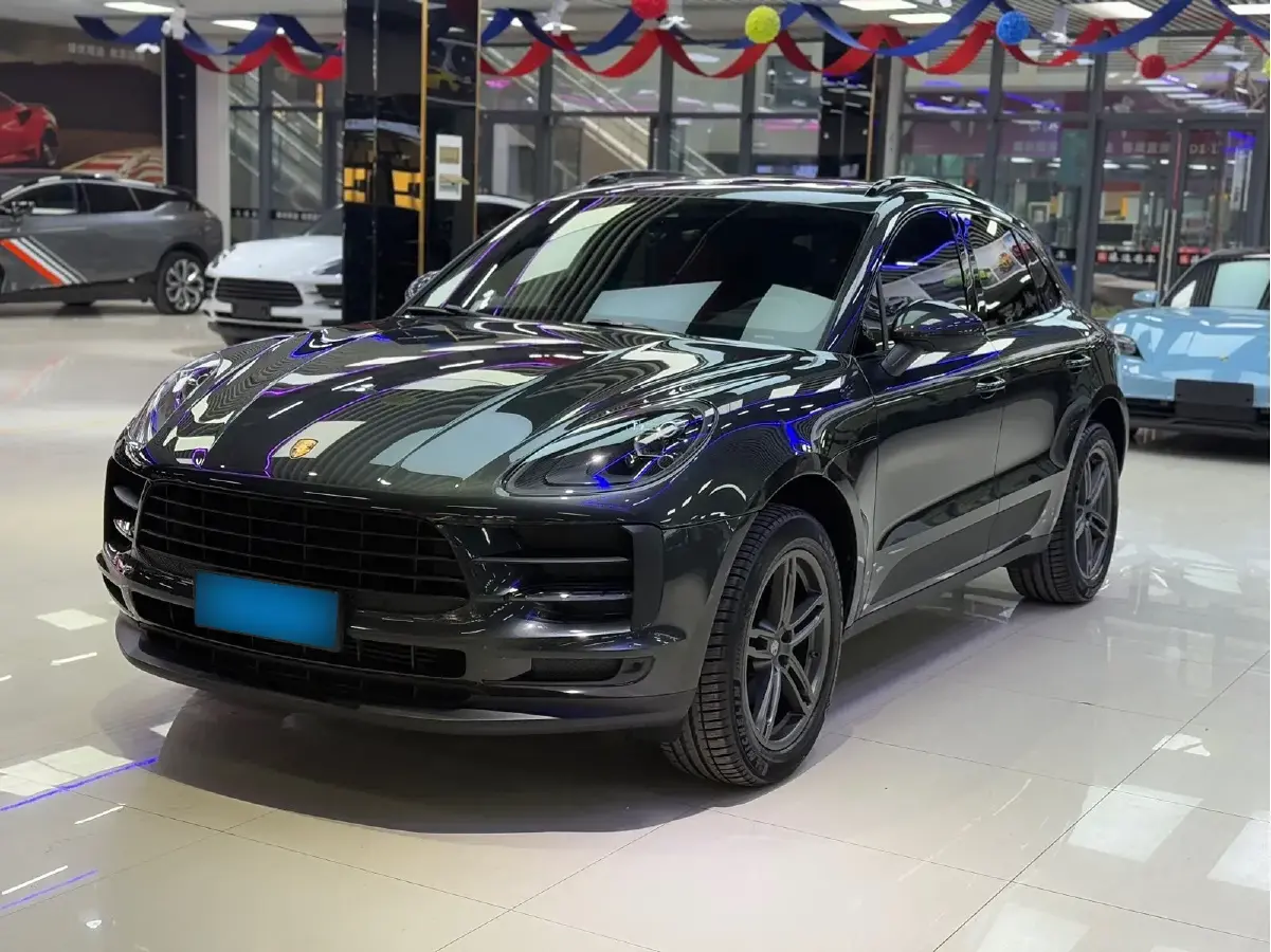 2020 Porsche Macan 2.0T 252HP L4 7DCT