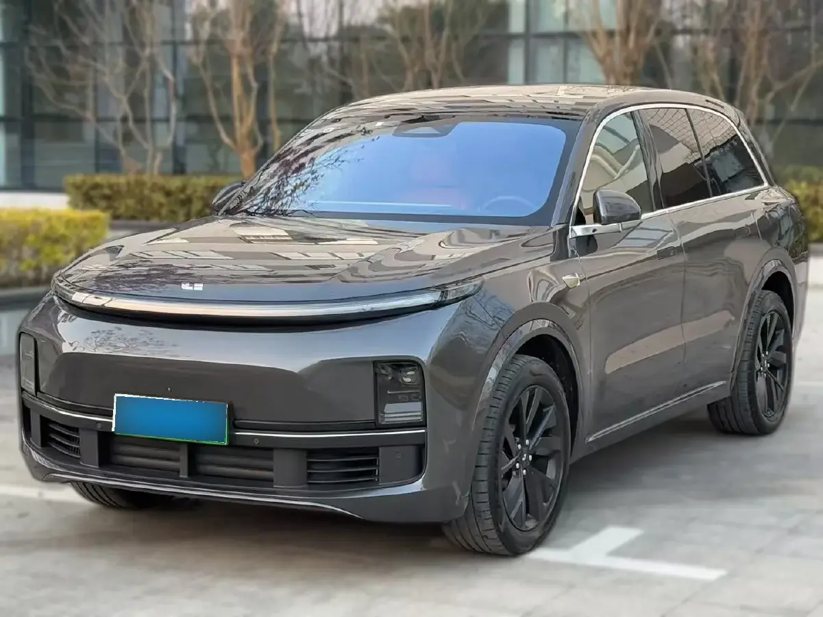 2023 Li L8 Range Extended 154HP REEV 40.9KWH