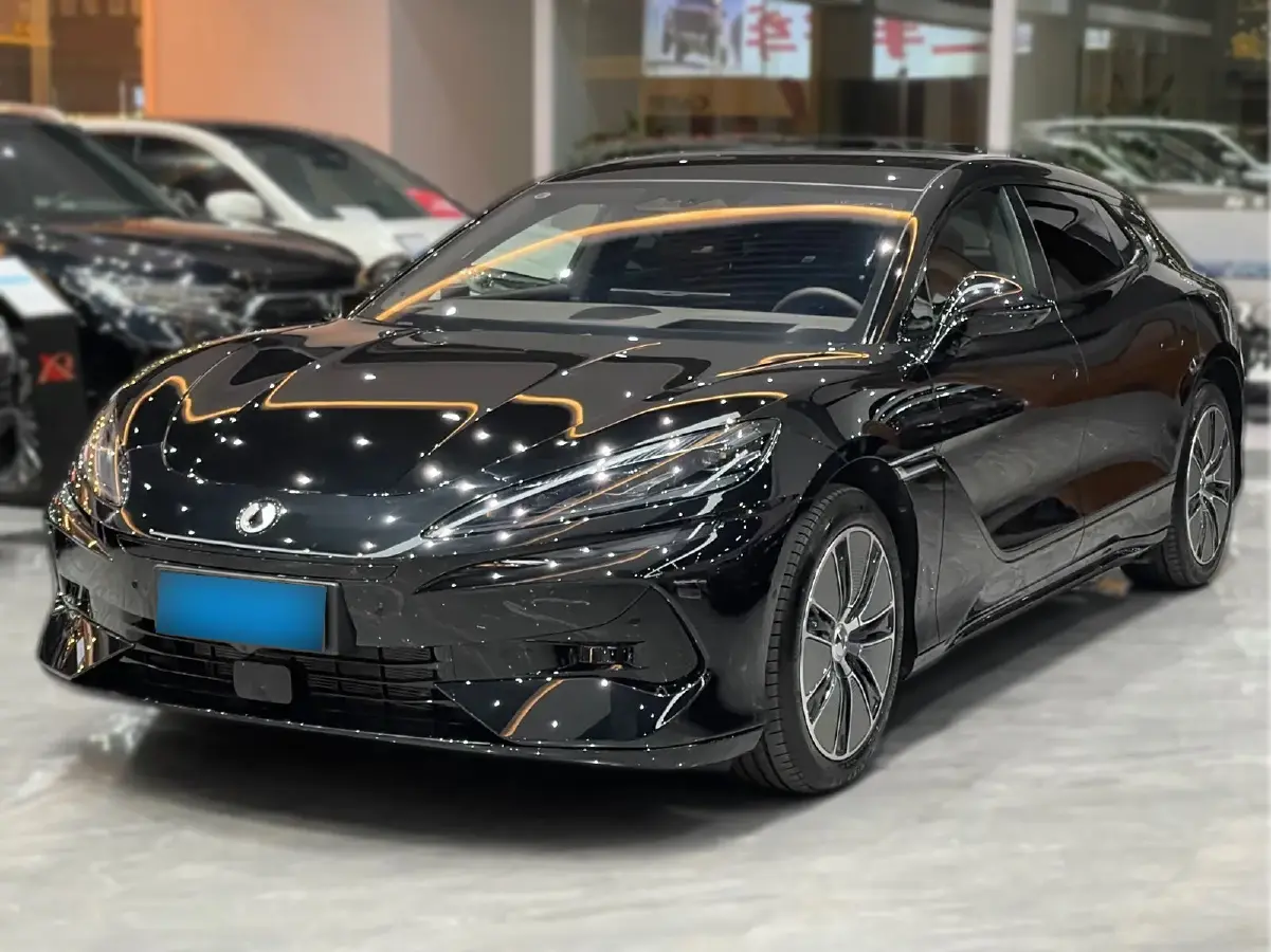 2024 Denza DenzaZ9GT 2.0T 207HP L4 E-CVT PHEV 38.5KWH