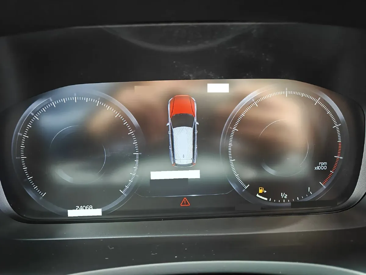 2020 Volvo V60 2.0T 254HP L4 8AT,autocango,china used car exporter,china ev exporter,chinese used car exporter,chinese used ev exporter