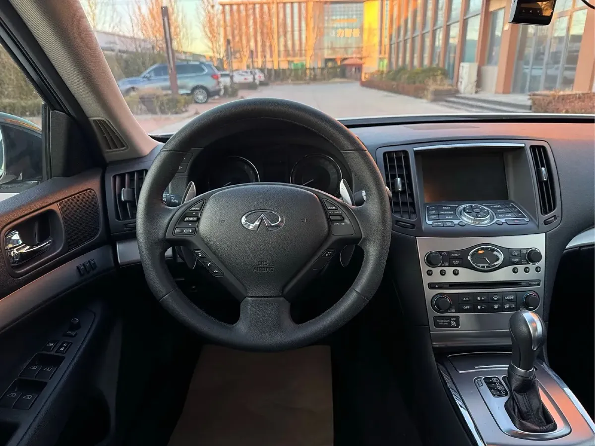 2013 Infiniti G Series 2.5L 235HP V6 7AT,autocango,china used car exporter,china ev exporter,chinese used car exporter,chinese used ev exporter
