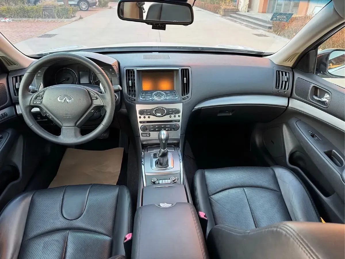 2013 Infiniti G Series 2.5L 235HP V6 7AT,autocango,china used car exporter,china ev exporter,chinese used car exporter,chinese used ev exporter