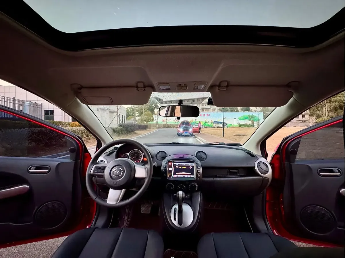 2011 Mazda 2 1.5L 103HP L4 4AT,autocango,china used car exporter,china ev exporter,chinese used car exporter,chinese used ev exporter