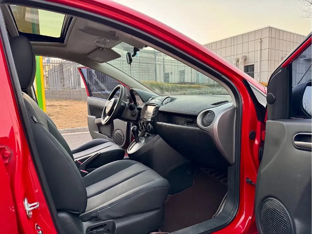2011 Mazda 2 1.5L 103HP L4 4AT,autocango,china used car exporter,china ev exporter,chinese used car exporter,chinese used ev exporter