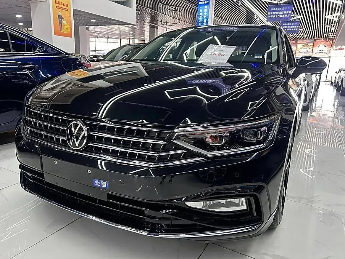 2023 Volkswagen Magotan 2.0T 186HP L4 7DCT
