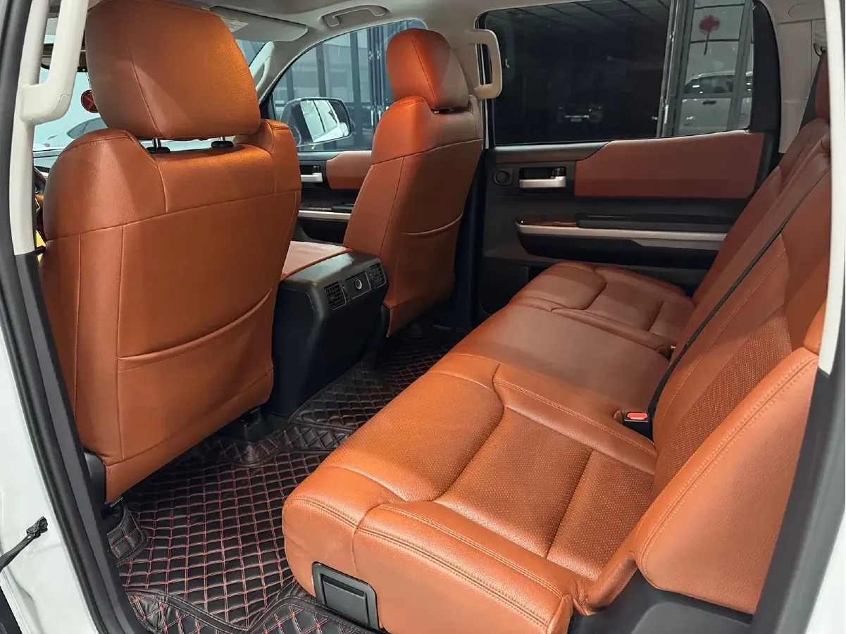 2014 Toyota Tundra 5.7L 386HP V8 6AT,autocango,china used car exporter,china ev exporter,chinese used car exporter,chinese used ev exporter