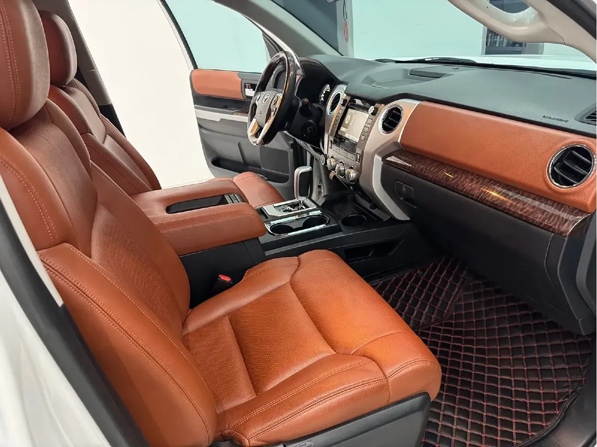 2014 Toyota Tundra 5.7L 386HP V8 6AT,autocango,china used car exporter,china ev exporter,chinese used car exporter,chinese used ev exporter