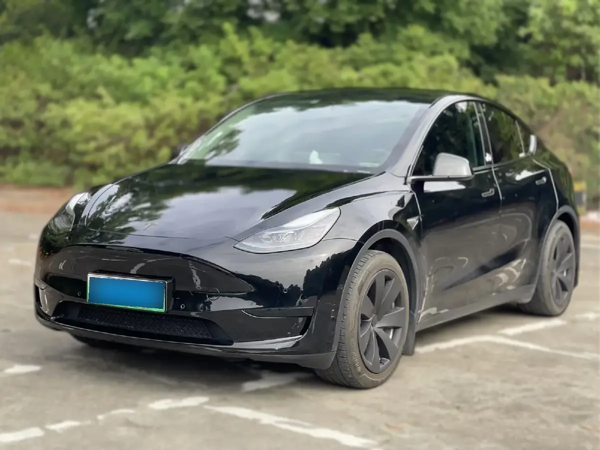 2022 Tesla Model Y BEV 60KWH