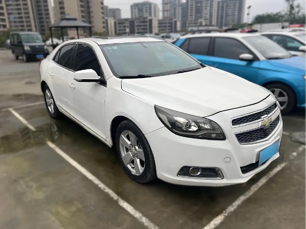 2012 Chevrolet Malibu 2.0L 147HP L4 6AT