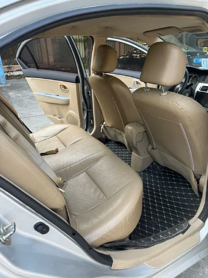 2012 Great Wall C30 1.5L 106HP L4 5MT,autocango,china used car exporter,china ev exporter,chinese used car exporter,chinese used ev exporter