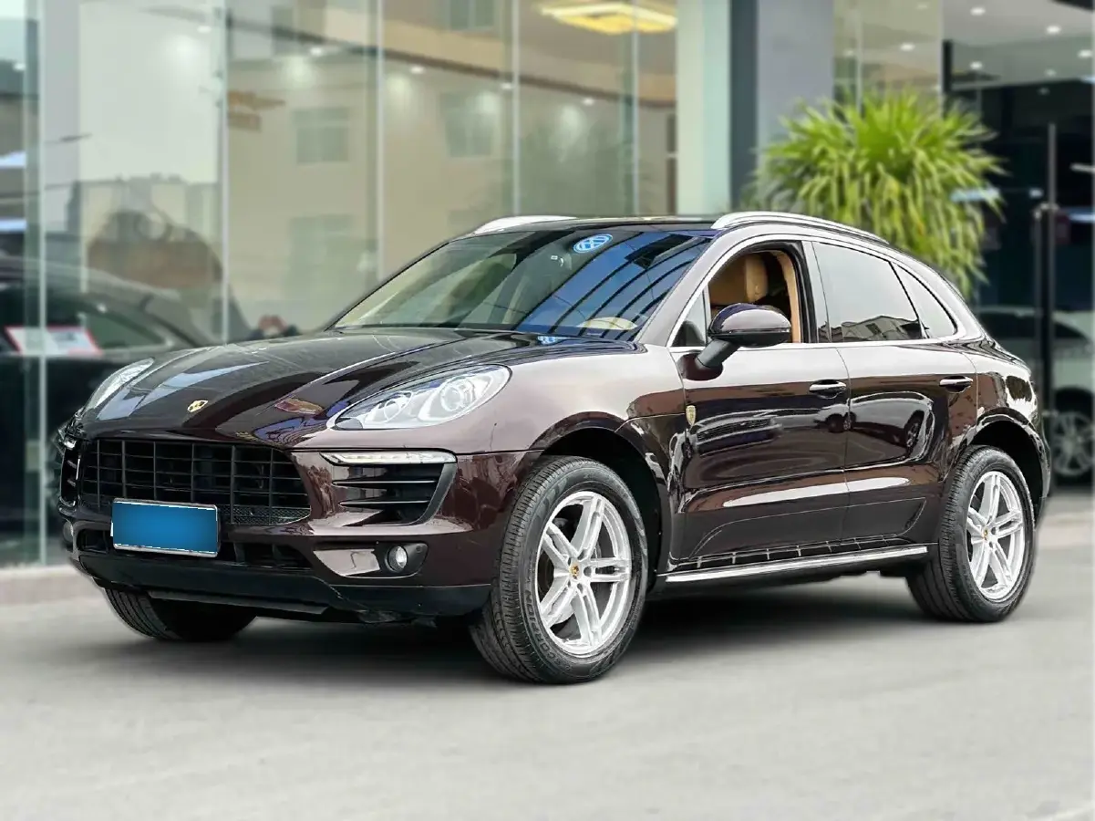 2014 Porsche Macan 2.0T 237HP L4 7DCT