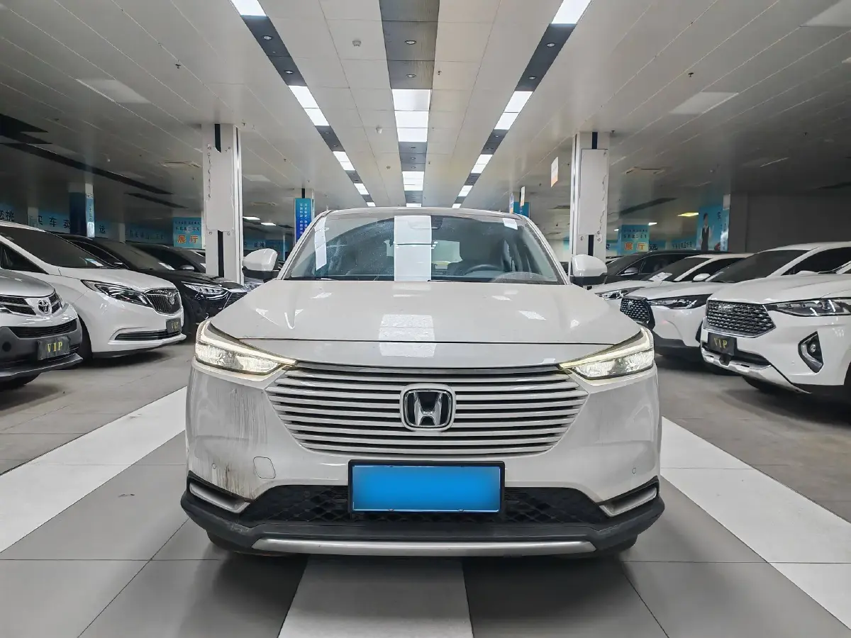 2023 Honda Vezel 1.5L 124HP L4 CVT