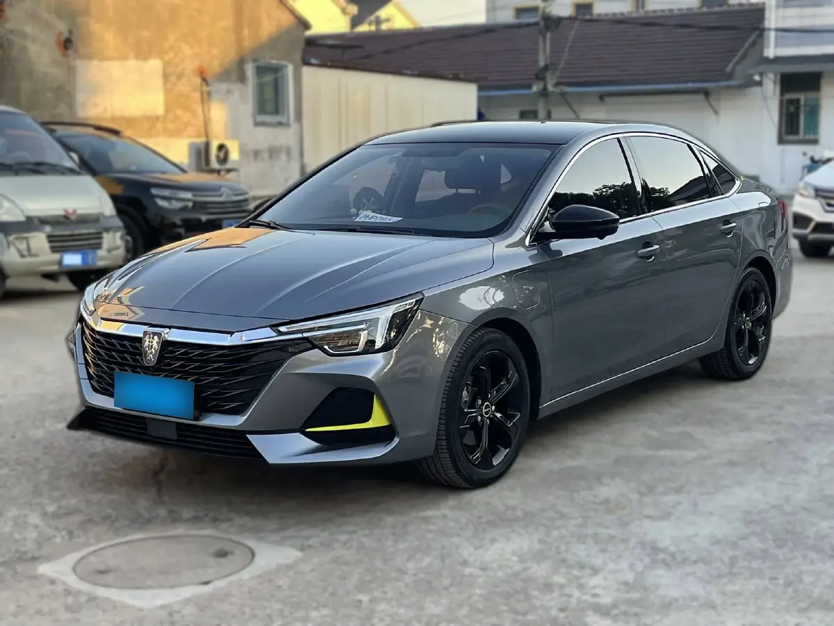 2021 Roewe i6 MAX 1.5T 169HP L4 AMT PHEV
