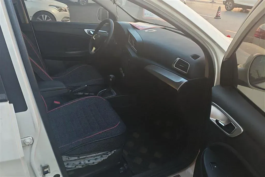 2016 FAW Jumpal D60 1.8L 139HP L4 6AT,autocango,china used car exporter,china ev exporter,chinese used car exporter,chinese used ev exporter