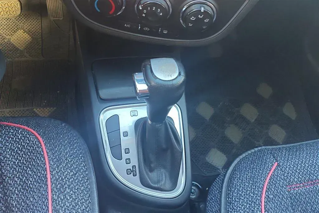 2016 FAW Jumpal D60 1.8L 139HP L4 6AT,autocango,china used car exporter,china ev exporter,chinese used car exporter,chinese used ev exporter