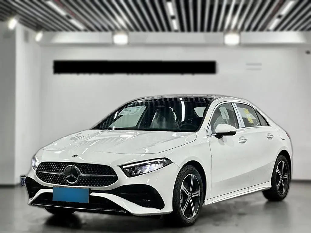 2024 Mercedes-Benz A Class 1.3T 163HP L4 7DCT