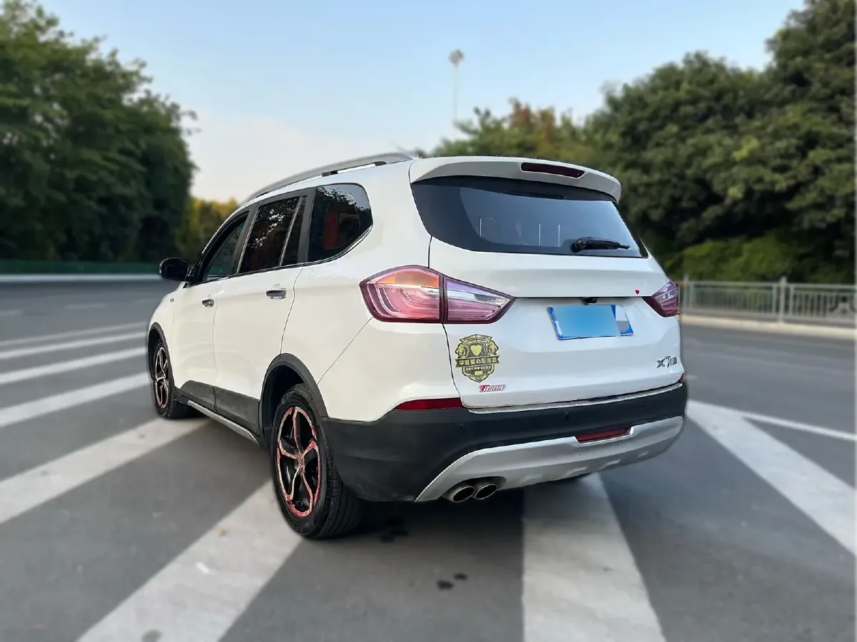 2017 SWM X7 1.5T 156HP L4 6AT,autocango,china used car exporter,china ev exporter,chinese used car exporter,chinese used ev exporter