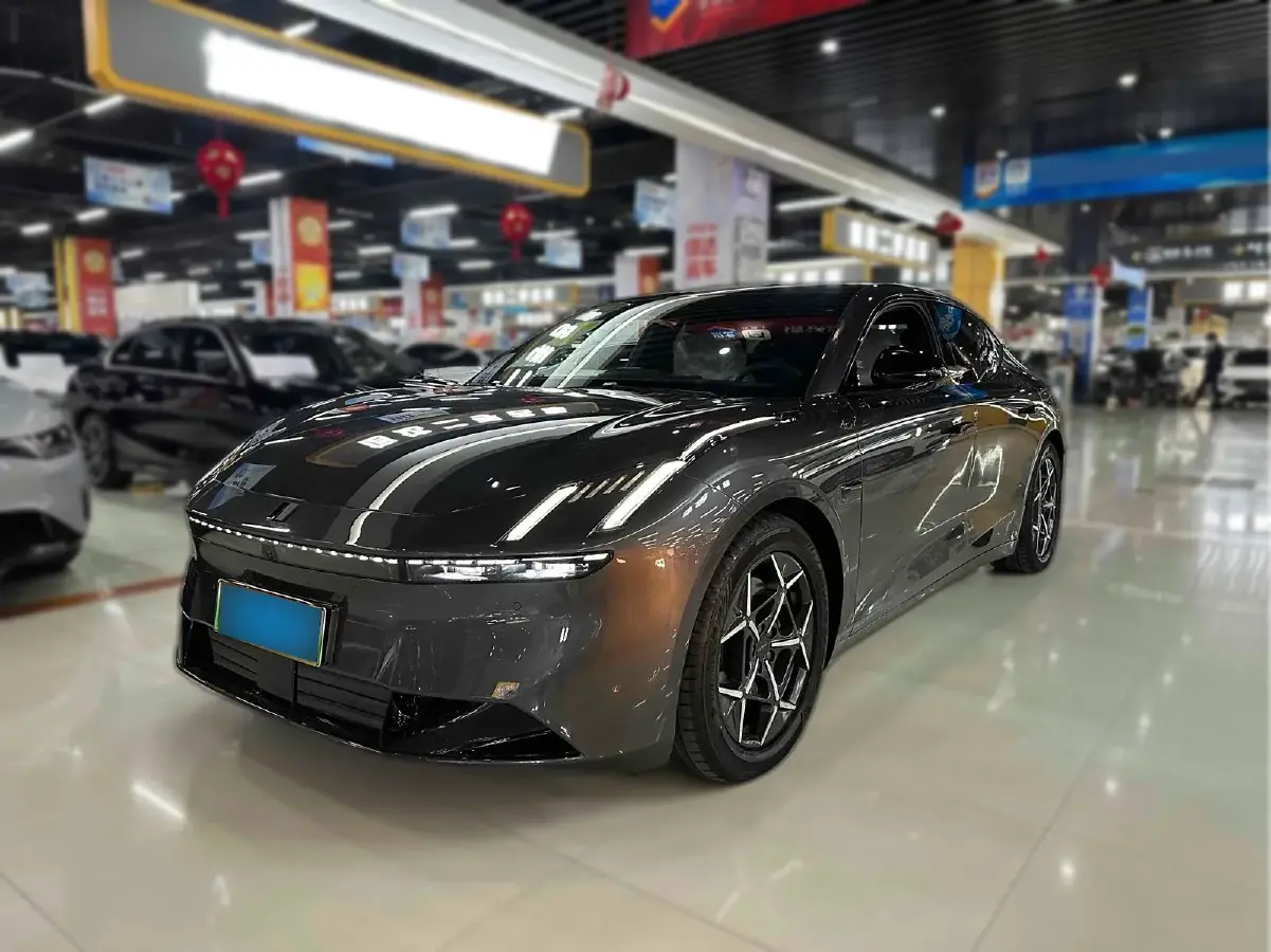 2025 LYNK&CO Z10 BEV 95KWH