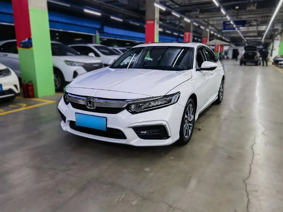 2019 Honda Inspire 1.5T 194HP L4 CVT