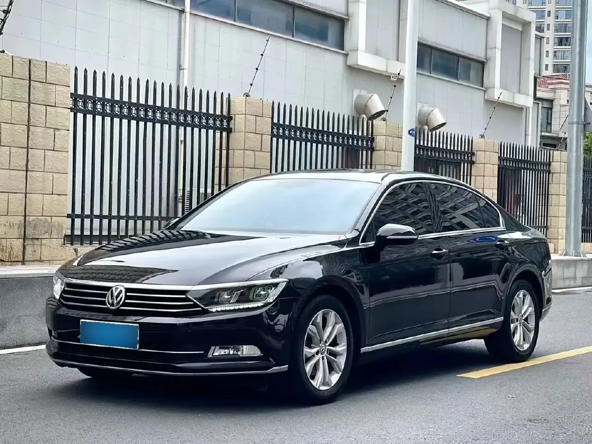 2019 Volkswagen Magotan 2.0T 186HP L4 7DCT