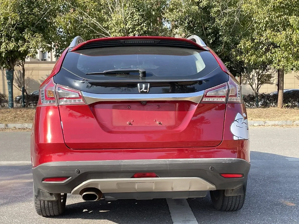 2015 Luxgen 6 SUV 1.8T 180HP L4 6AT,autocango,china used car exporter,china ev exporter,chinese used car exporter,chinese used ev exporter