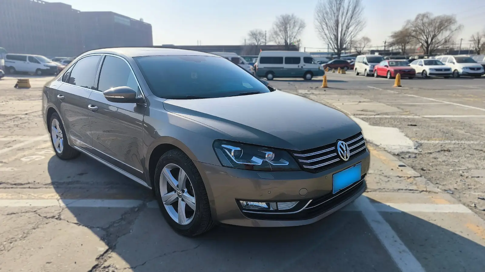 2011 Volkswagen Passat 1.8T 160HP L4 7DCT