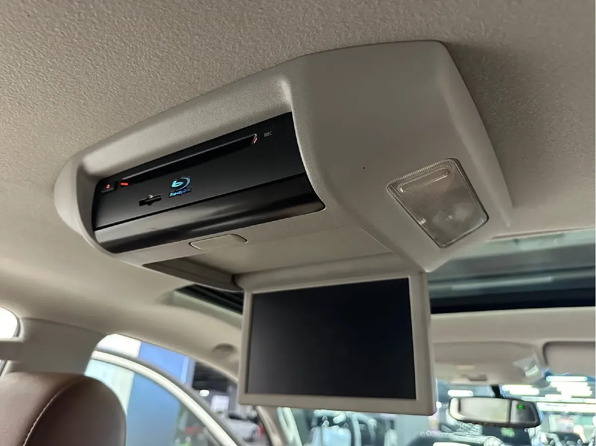 2003 Toyota Sequoia 4.7L 282HP V8 5AT,autocango,china used car exporter,china ev exporter,chinese used car exporter,chinese used ev exporter