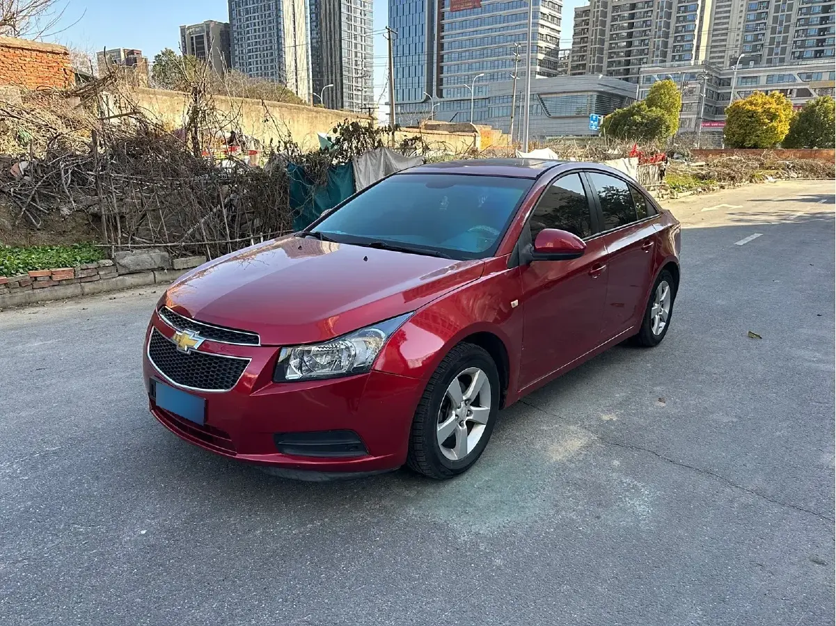 2013 Chevrolet Cruze 1.6L 121HP L4 6AT