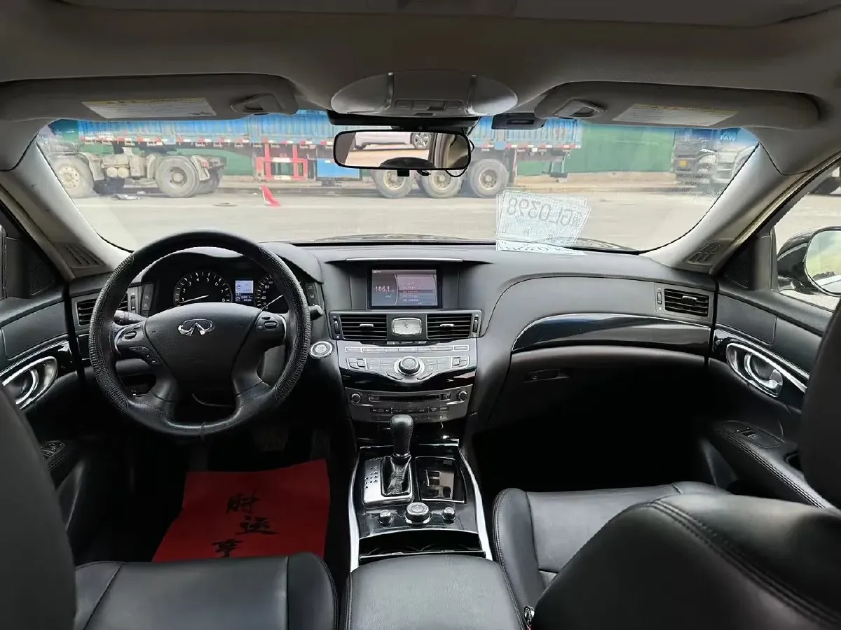 2015 Infiniti Q70 2.5L 222HP V6 7AT,autocango,china used car exporter,china ev exporter,chinese used car exporter,chinese used ev exporter