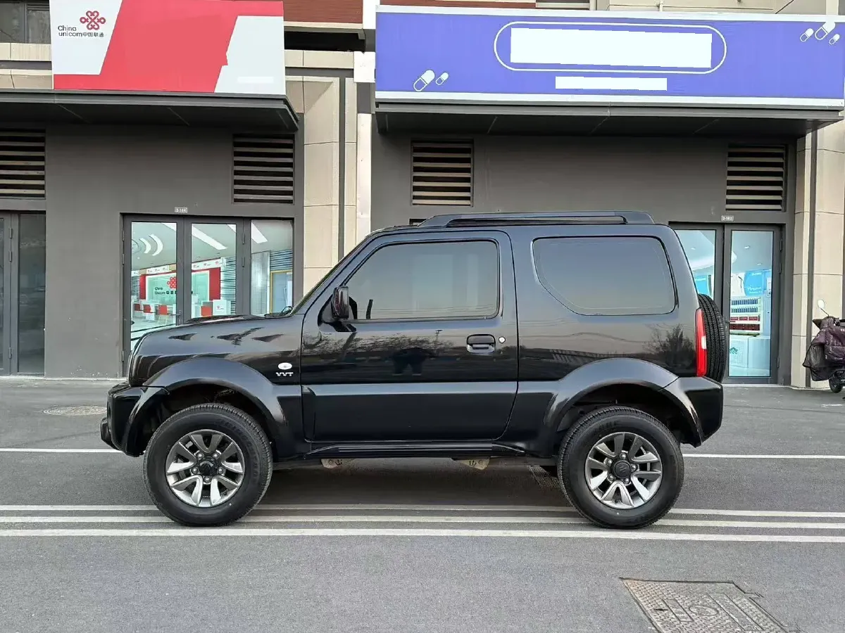 2015 Suzuki Jimny 1.3L 85HP L4 4AT,autocango,china used car exporter,china ev exporter,chinese used car exporter,chinese used ev exporter
