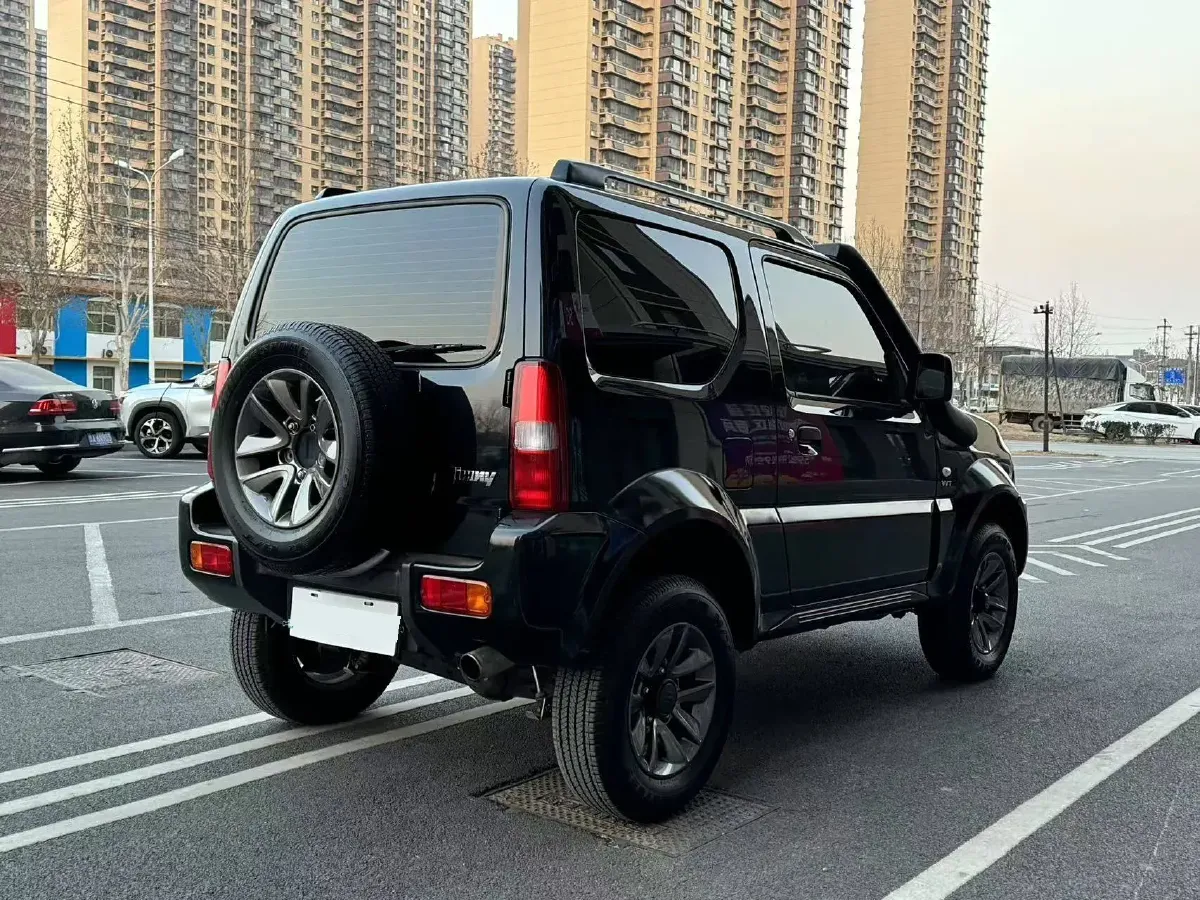 2015 Suzuki Jimny 1.3L 85HP L4 4AT,autocango,china used car exporter,china ev exporter,chinese used car exporter,chinese used ev exporter