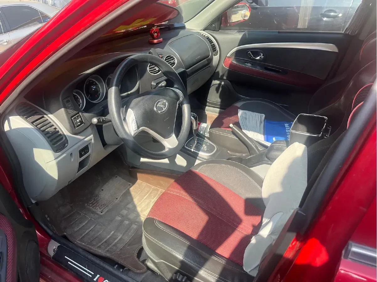 2011 Soueast V3 1.5L 120HP L4 CVT,autocango,china used car exporter,china ev exporter,chinese used car exporter,chinese used ev exporter