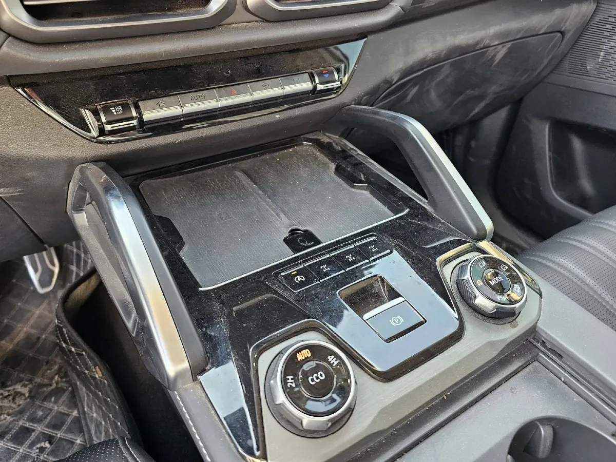 2023 MAXUS Territory 2.0T 218HP L4 8AT,autocango,china used car exporter,china ev exporter,chinese used car exporter,chinese used ev exporter