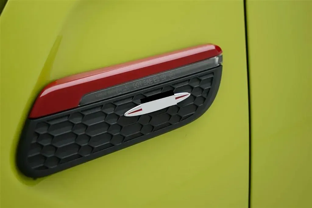 2023 MINI JCW 2.0T 231HP L4 8AT,autocango,china used car exporter,china ev exporter,chinese used car exporter,chinese used ev exporter