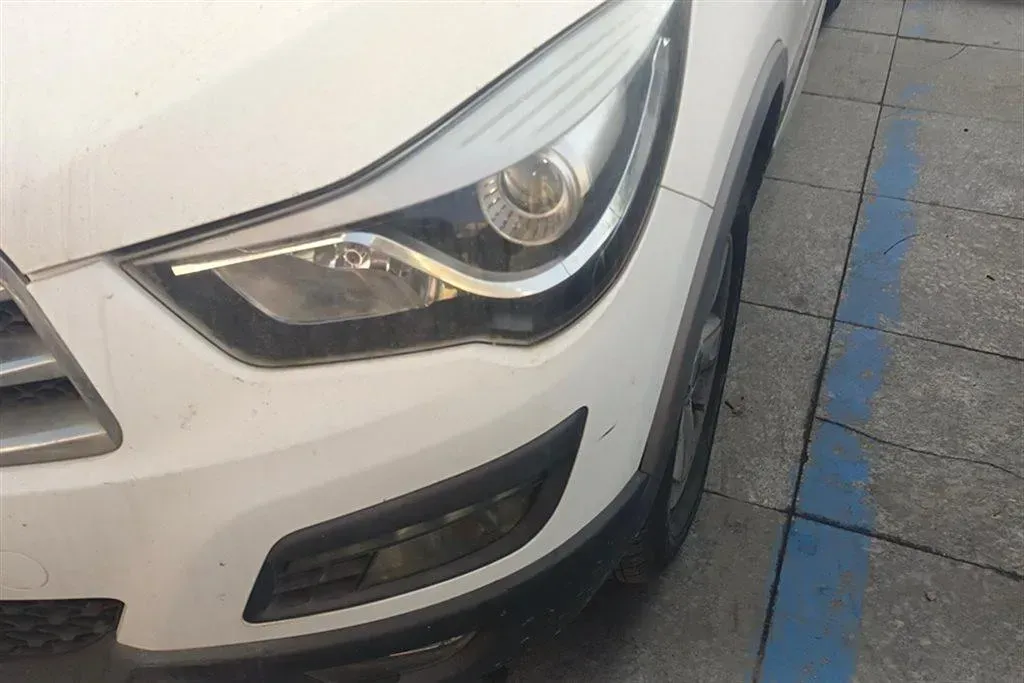 2015 HaiMa S5 1.6L 122HP L4 5MT,autocango,china used car exporter,china ev exporter,chinese used car exporter,chinese used ev exporter