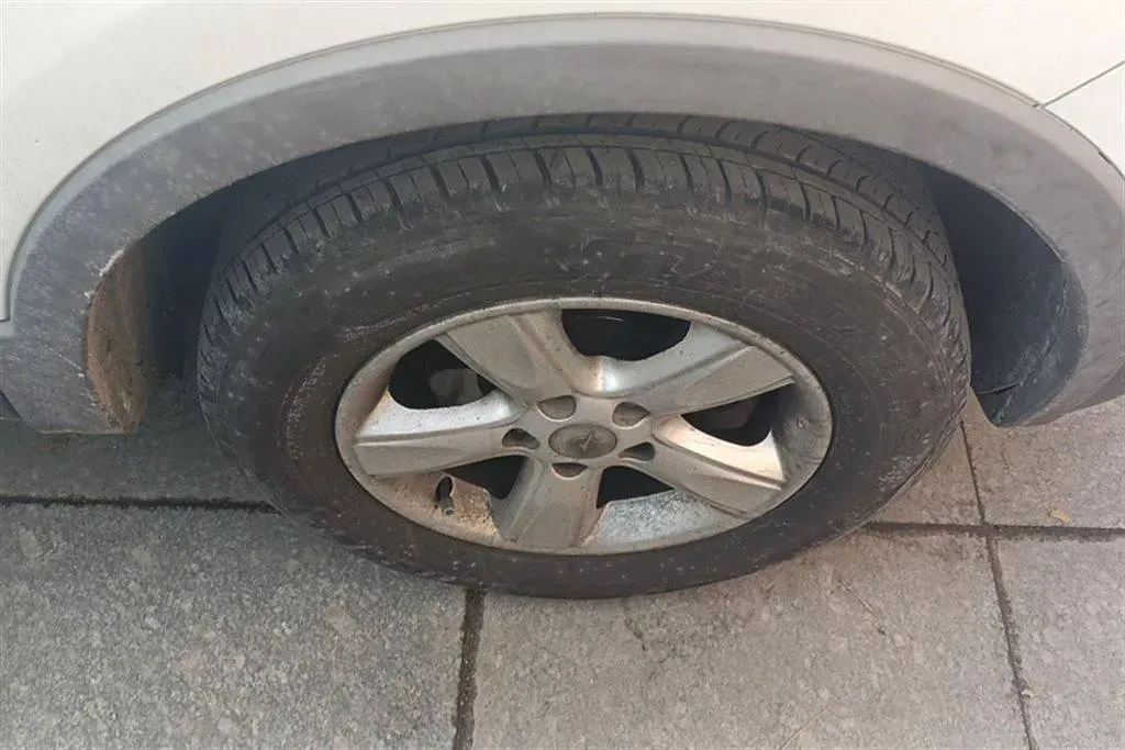 2015 HaiMa S5 1.6L 122HP L4 5MT,autocango,china used car exporter,china ev exporter,chinese used car exporter,chinese used ev exporter