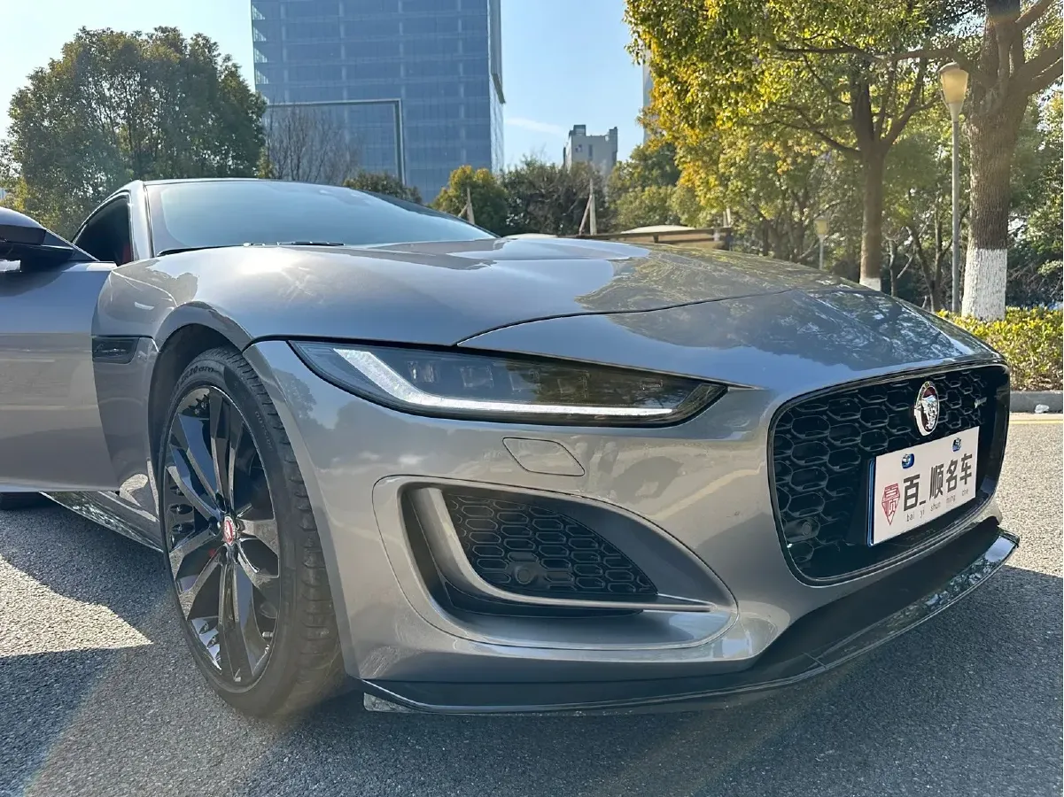 2022 Jaguar F-TYPE 2.0T 300HP L4 8AT,autocango,china used car exporter,china ev exporter,chinese used car exporter,chinese used ev exporter