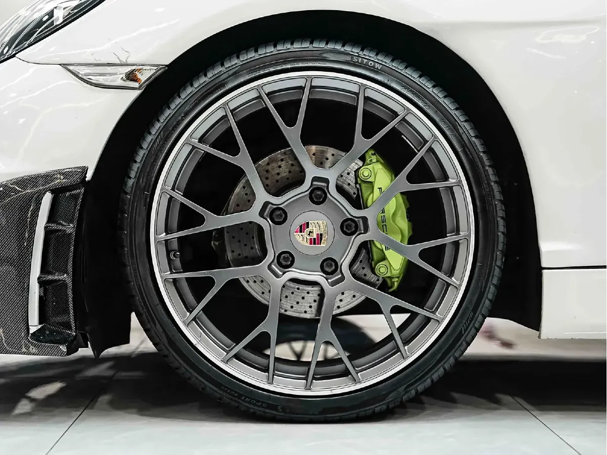 2013 Porsche Cayman 2.7L 275HP H6 7DCT,autocango,china used car exporter,china ev exporter,chinese used car exporter,chinese used ev exporter