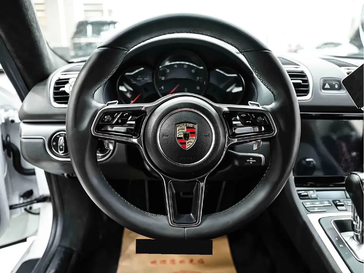 2013 Porsche Cayman 2.7L 275HP H6 7DCT,autocango,china used car exporter,china ev exporter,chinese used car exporter,chinese used ev exporter