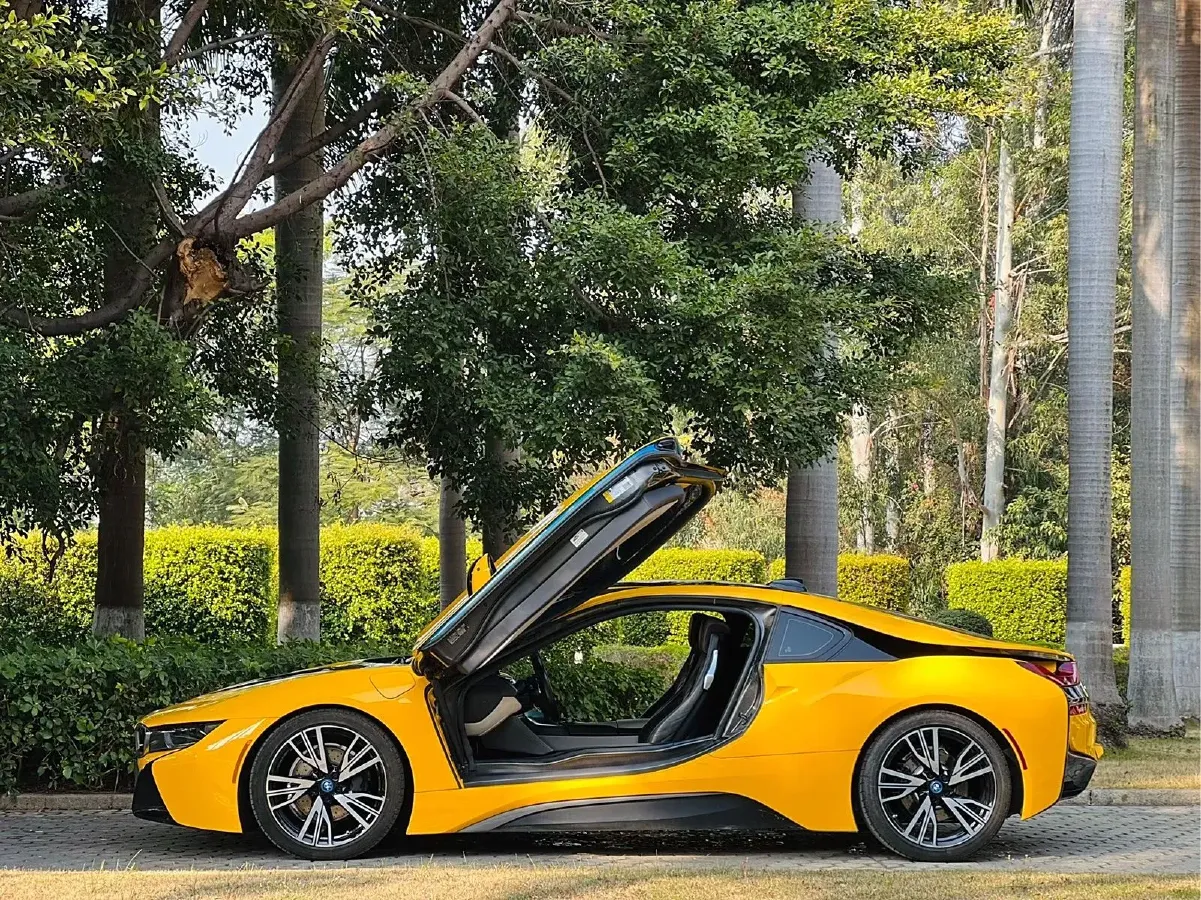 2014 BMW i8 1.5T 231HP L3 6AT PHEV 7.1KWH,autocango,china used car exporter,china ev exporter,chinese used car exporter,chinese used ev exporter