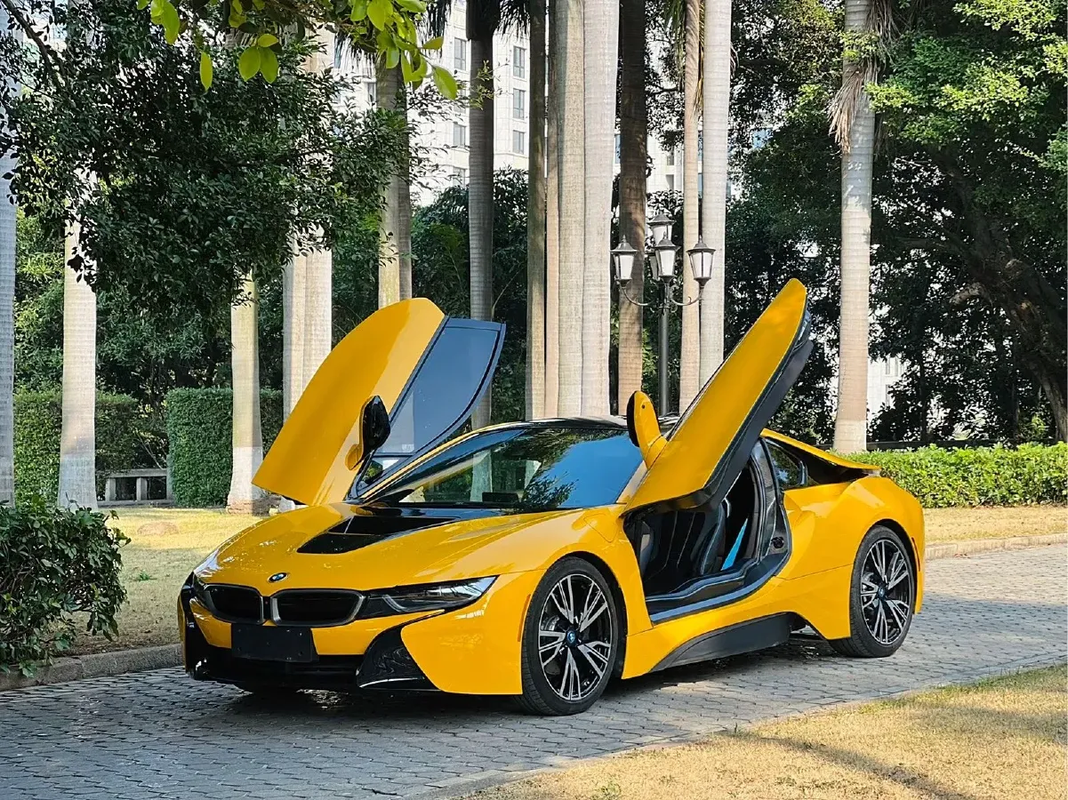 2014 BMW i8 1.5T 231HP L3 6AT PHEV 7.1KWH,autocango,china used car exporter,china ev exporter,chinese used car exporter,chinese used ev exporter