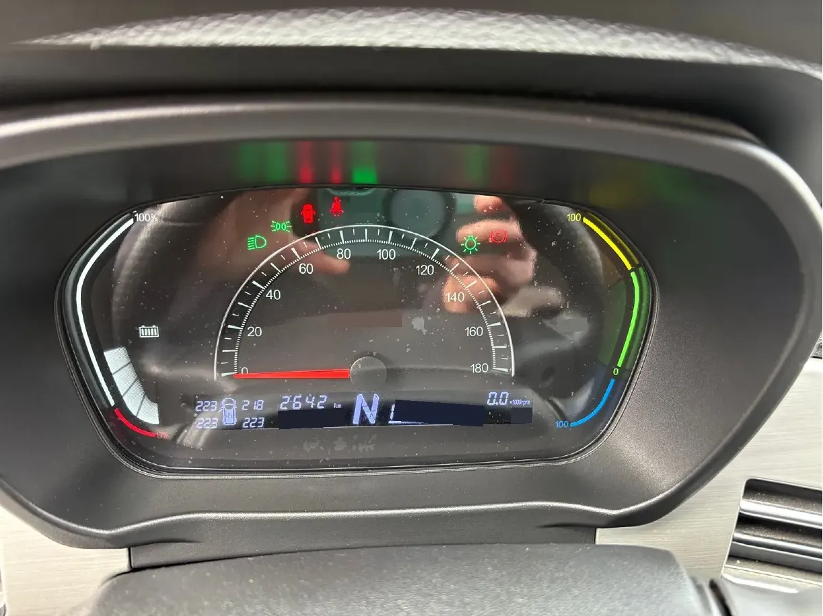 2022 DaYun YueHu BEV 30.66KWH,autocango,china used car exporter,china ev exporter,chinese used car exporter,chinese used ev exporter