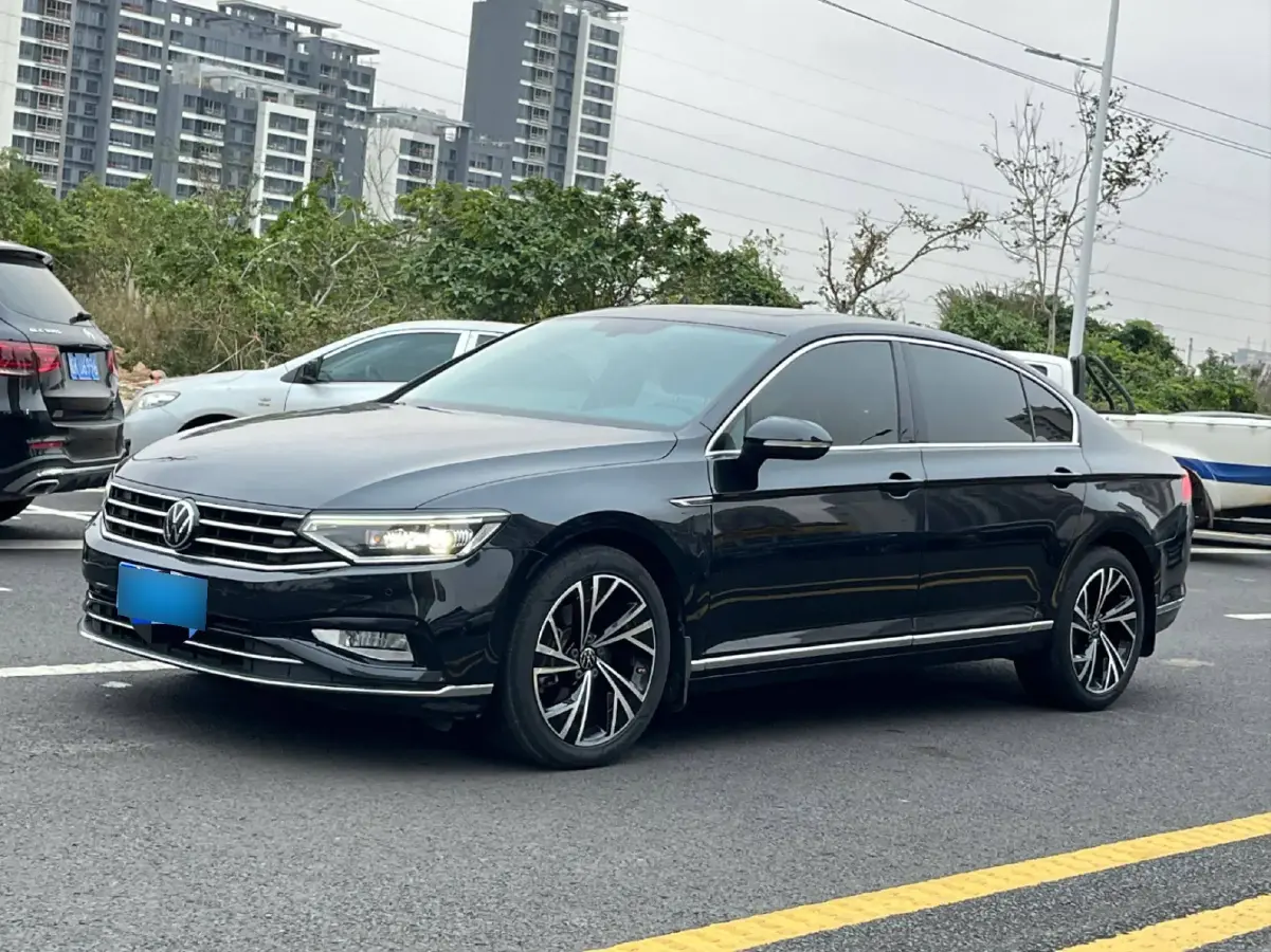 2021 Volkswagen Magotan 2.0T 186HP L4 7DCT