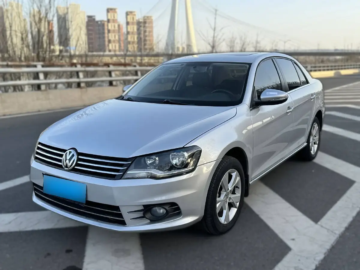 2014 Volkswagen Bora 1.6L 105HP L4 6AT