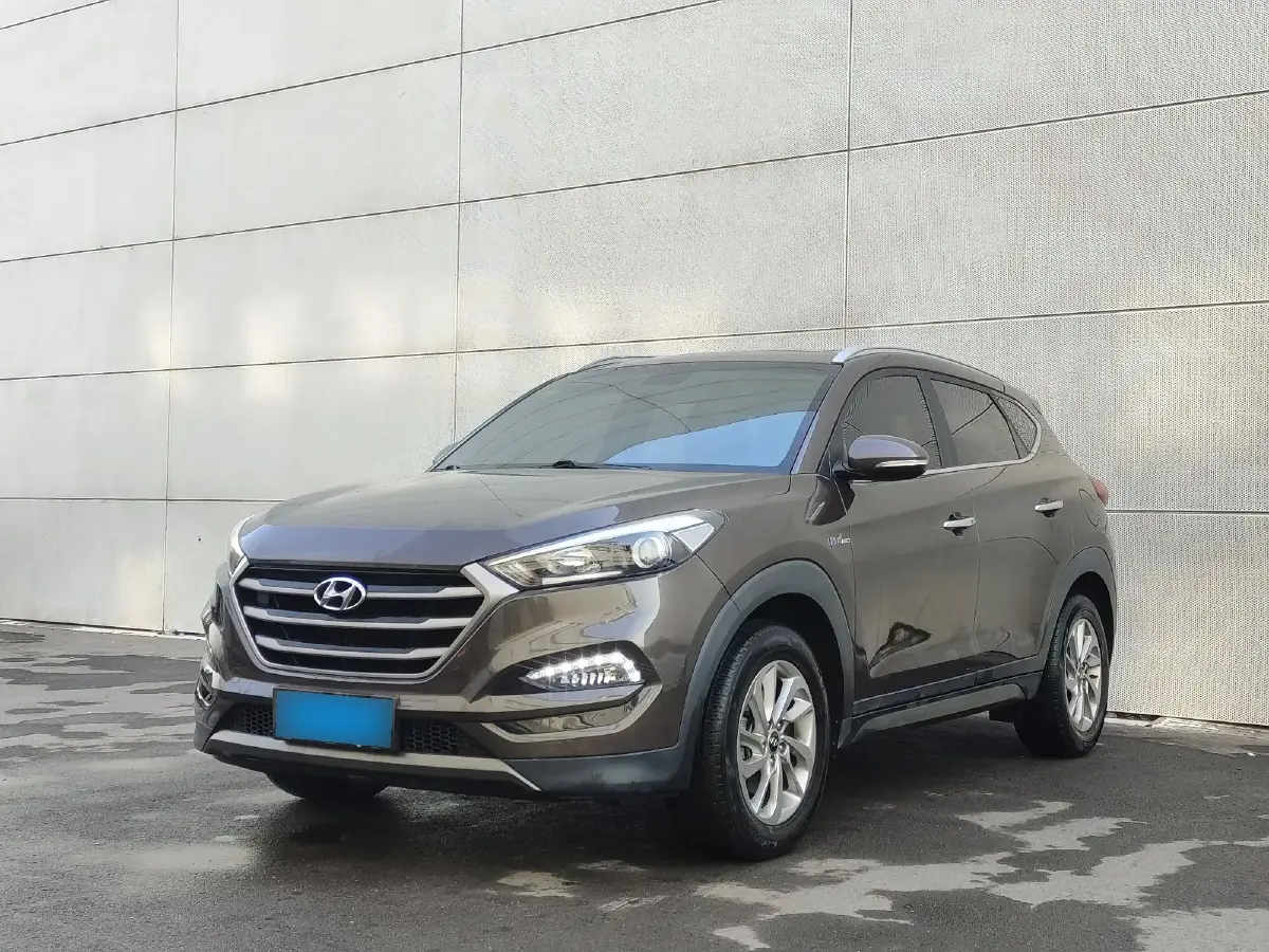 2015 Hyundai Tucson 1.6T 177HP L4 7DCT