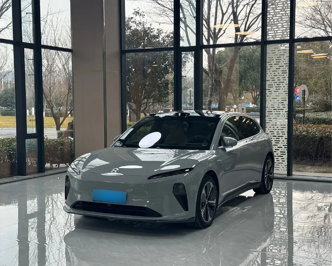 2024 NIO ET5T BEV 75KWH