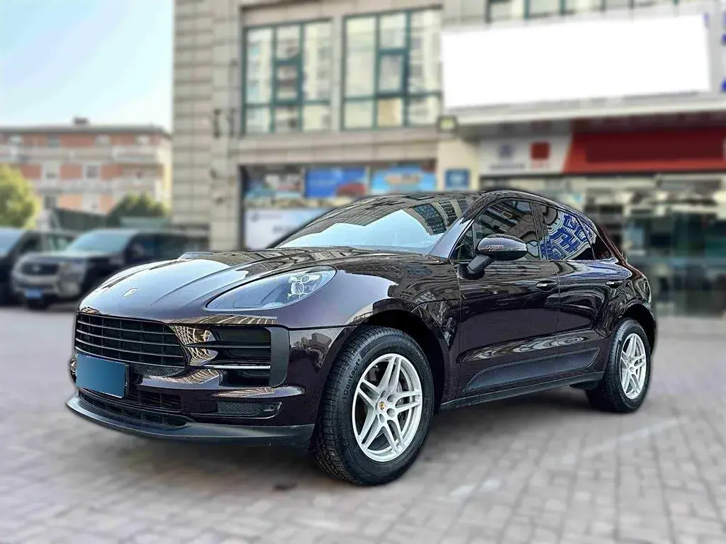 2018 Porsche Macan 2.0T 252HP L4 7DCT