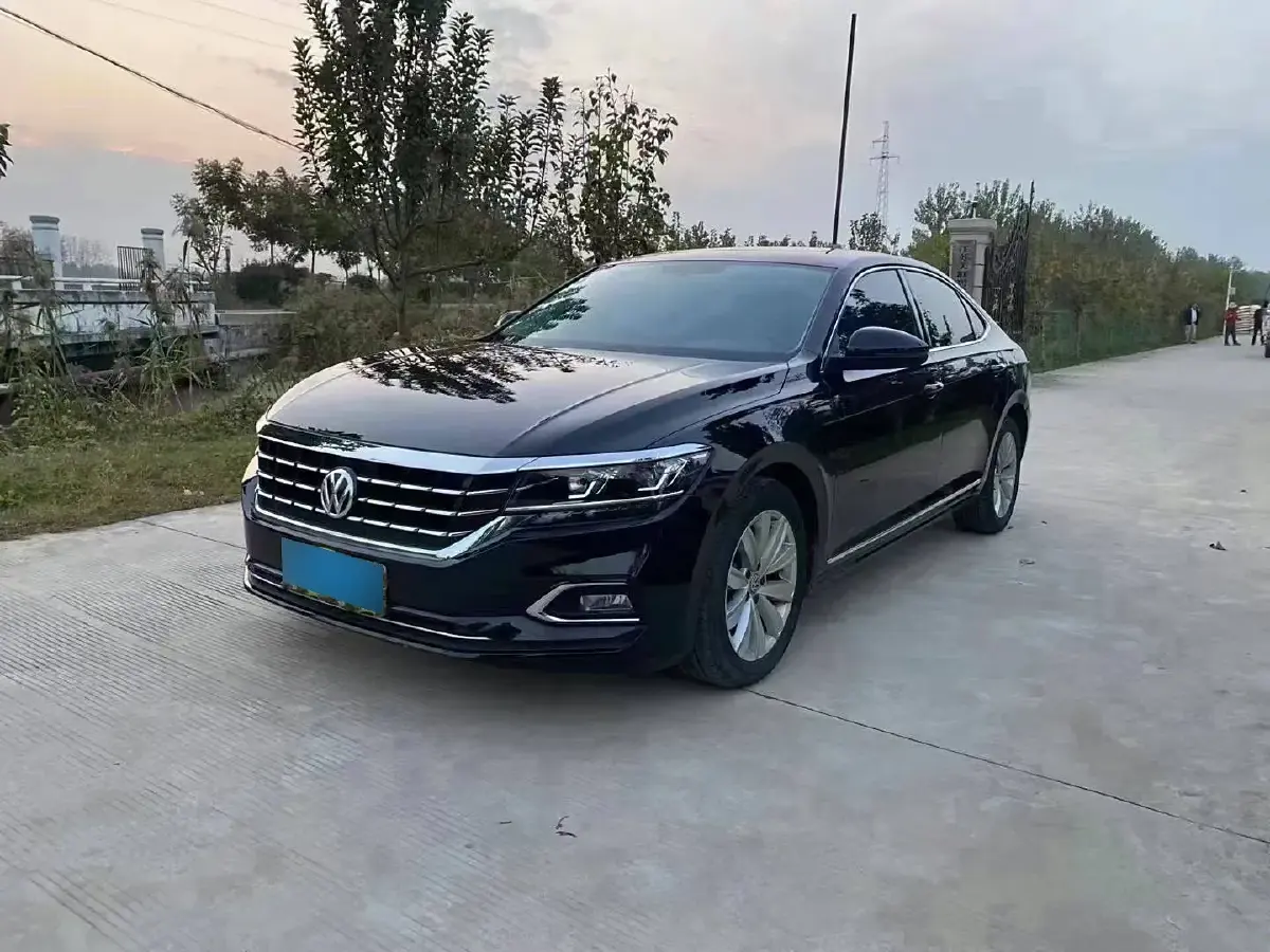 2019 Volkswagen Passat 1.4T 150HP L4 7DCT