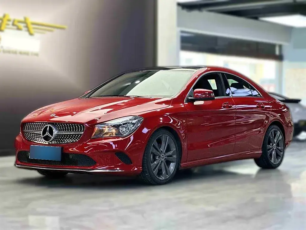 2018 Mercedes-Benz CLA Class 1.6T 156HP L4 7DCT